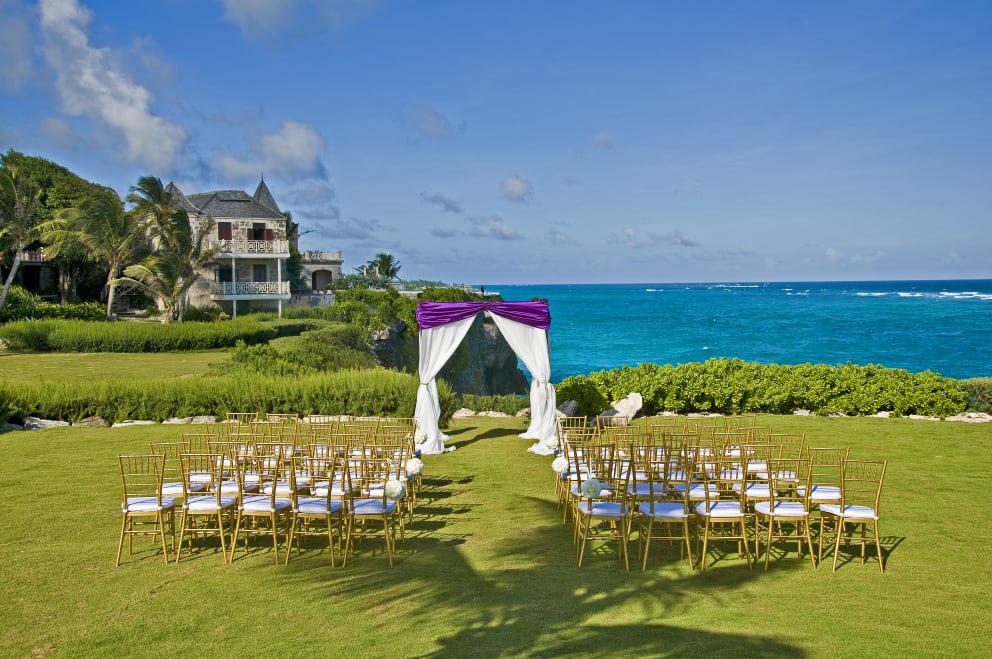 Cliff Pool Wedding Garden