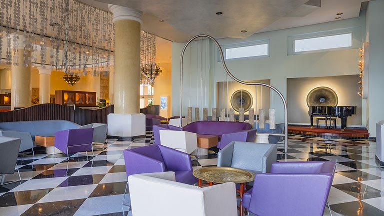iberostar-rose-hall-suites-mandeville-lobby-bar