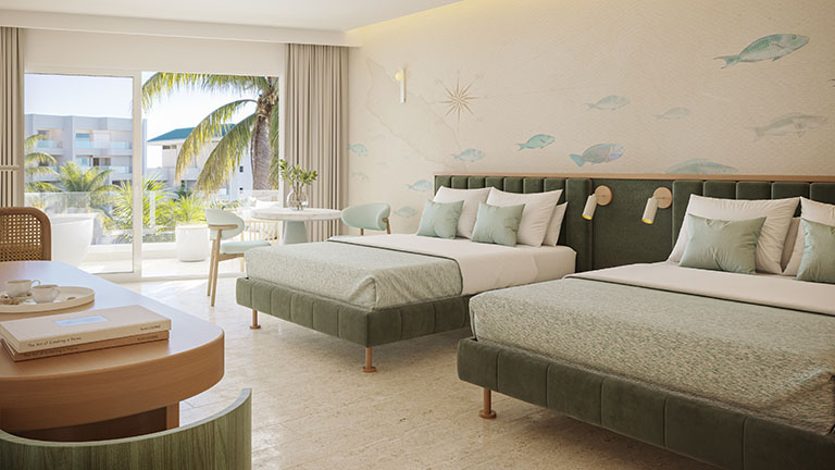 Double Queen Suite