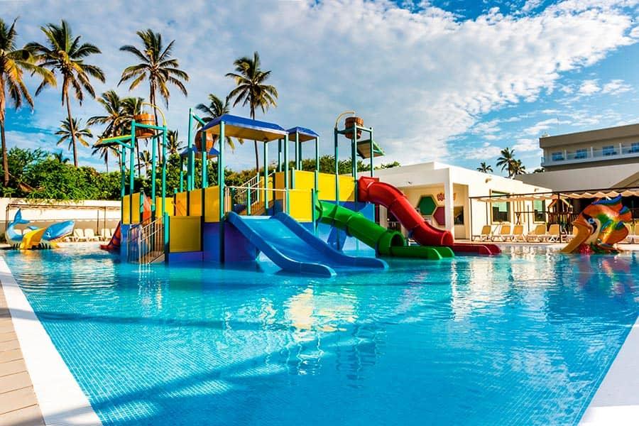 kids-pool-riu-emerald-bay_tcm55-226114
