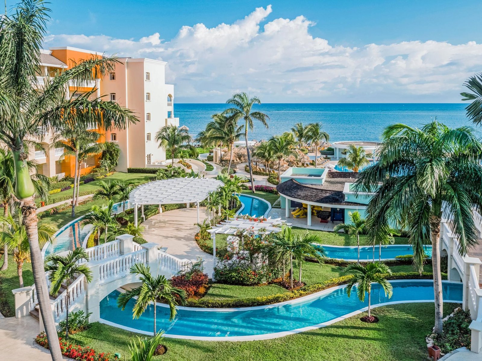 mbj-iberostar-selection-rose-hall-suites-aerial-01