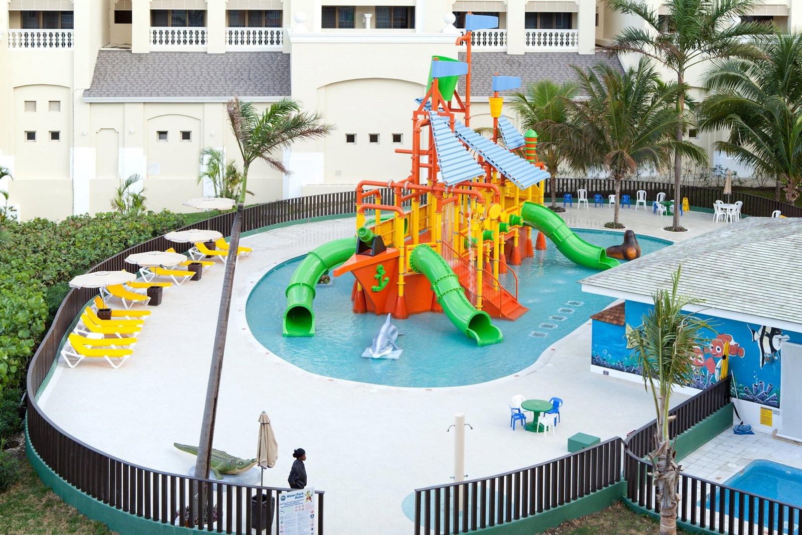 mbj-iberostar-selection-rose-hall-suites-wpark-03.jpg