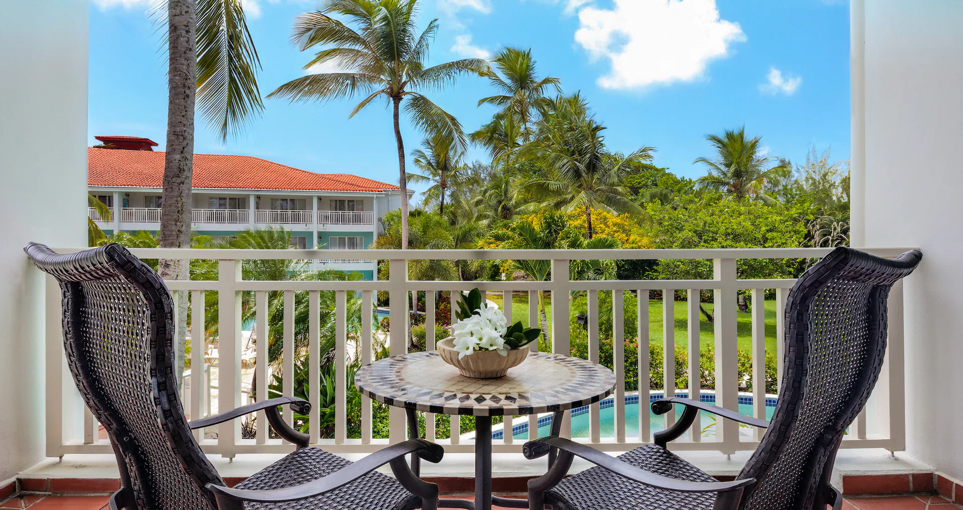 Lover's Lagoon Honeymoon Premium