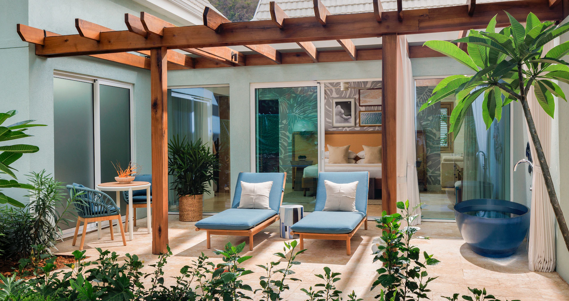 One-Bedroom Garden Butler Suite with Media Room and Patio Tranquility Soaking Tub