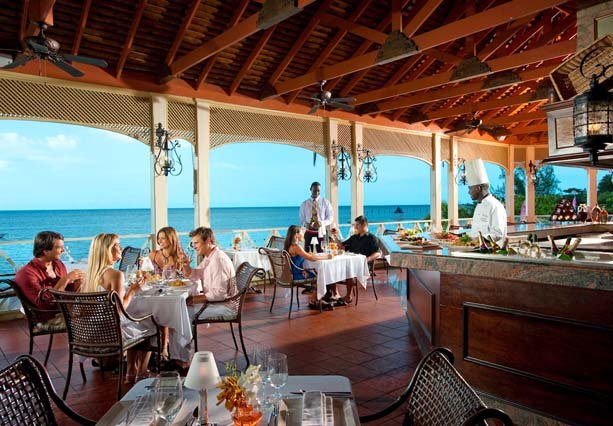 06sandals-montego-bay_cucina-romana