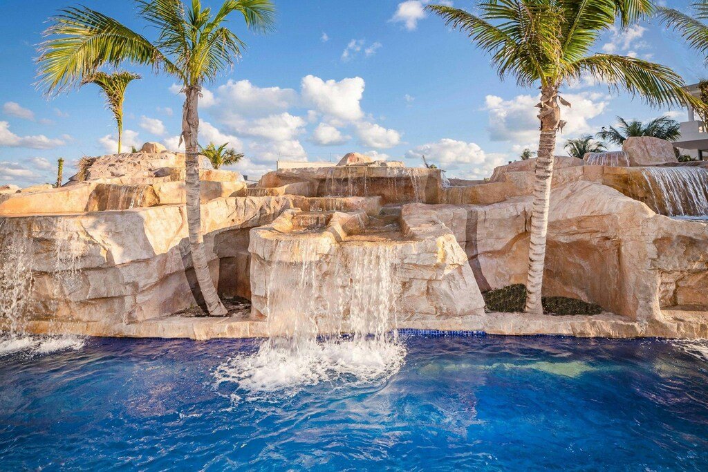 Planet Hollywood Cancun Adult Scene by Royalton, an Autograph Collection All-Inclusive Resort resort