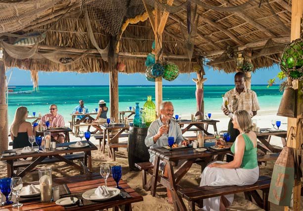 07sandals-montego-bay_stewfish-restaurant