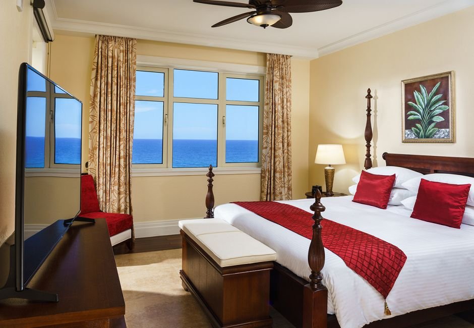 One-Bedroom Romance Partial Ocean View Suite