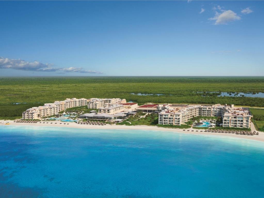 Dreams Jade Resort & Spa resort