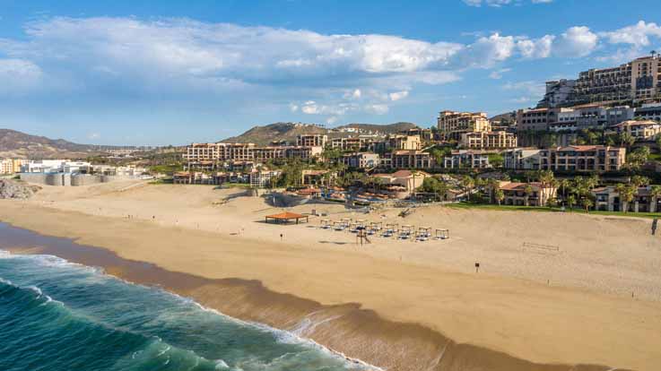 Pueblo Bonito Sunset Beach hotel. Cabo San Lucas.