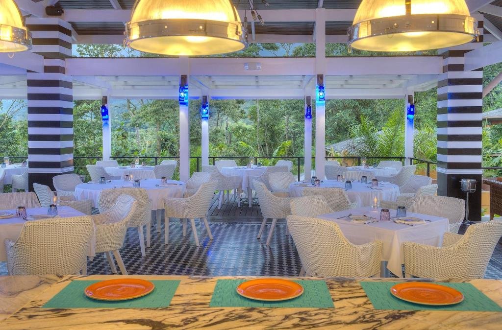 Nayara Springs resort