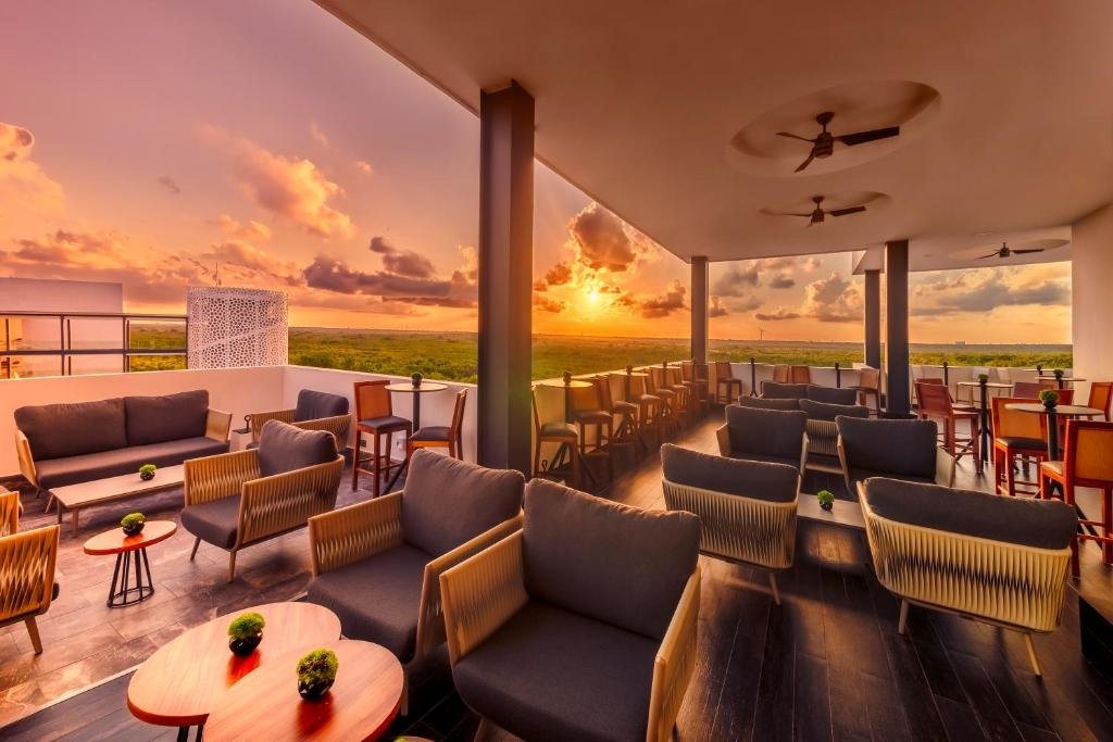 Haven Riviera Cancun Resort & Spa  resort
