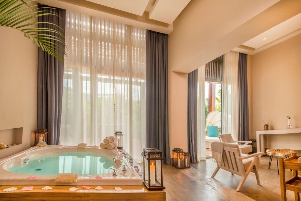 Haven Riviera Cancun Resort & Spa  resort
