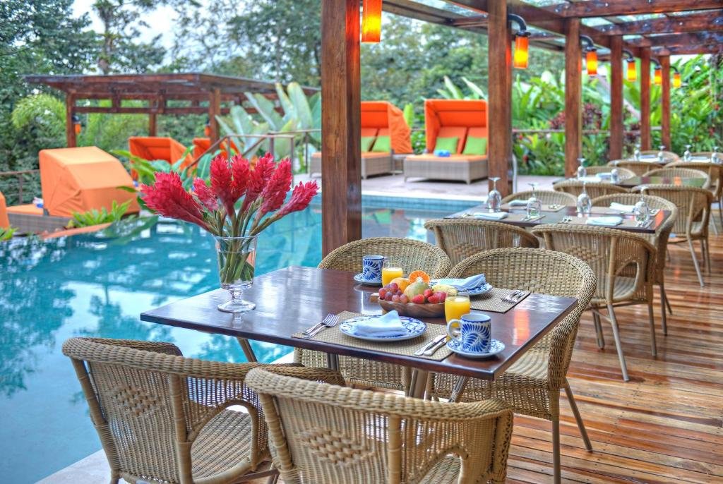 Nayara Springs resort