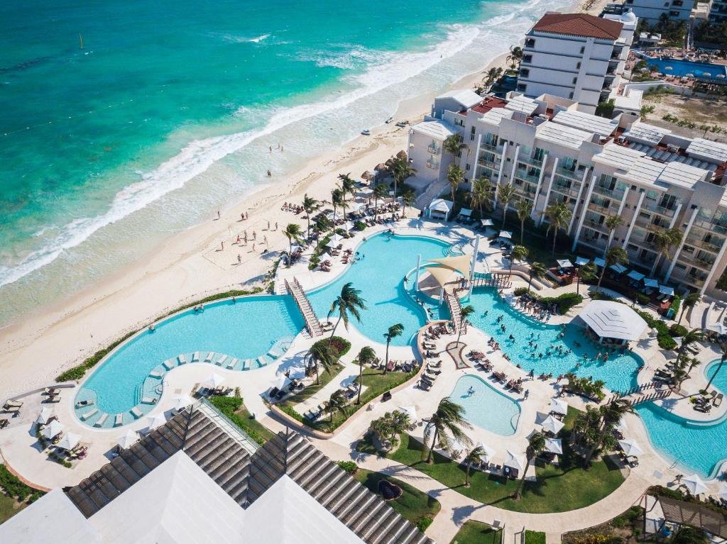 Dreams Jade Resort & Spa resort