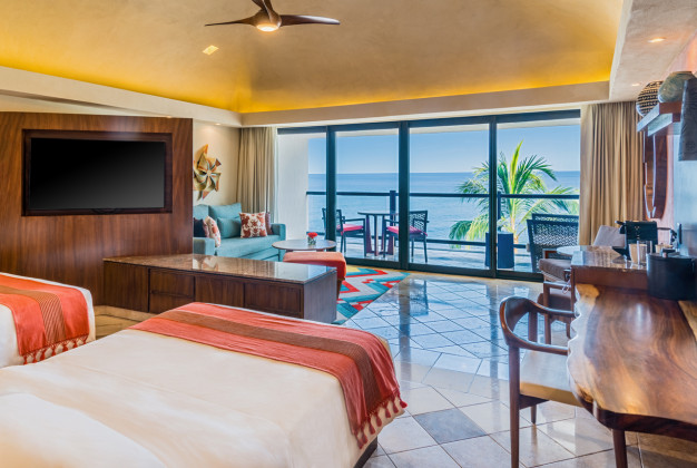 Club Ocean View Suite King or Double