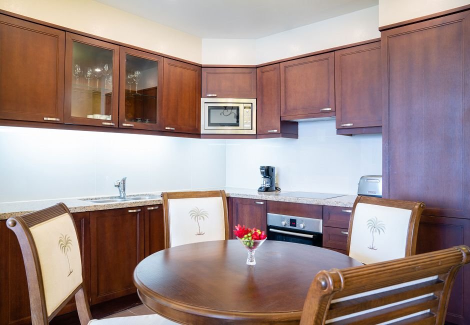 One-Bedroom Resort View Suite