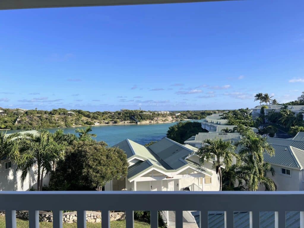 Waterview Suite - 2 Queens
