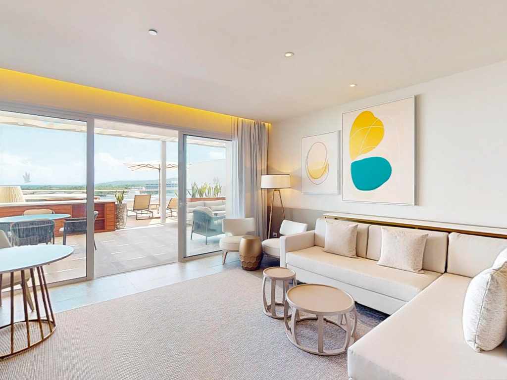 Signature Imperial Master Suite – 1 Bedroom
