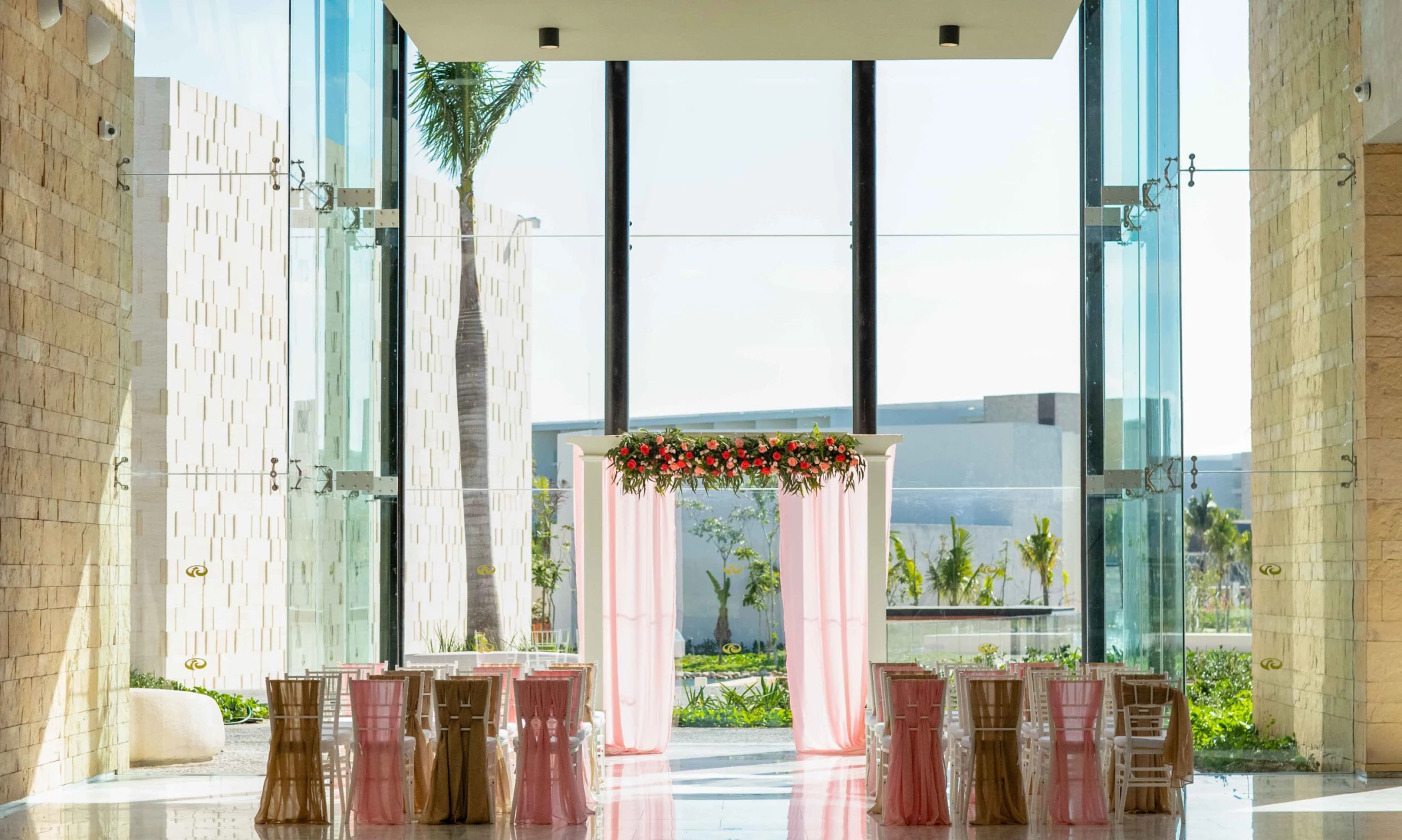 Poseidon Glass Room