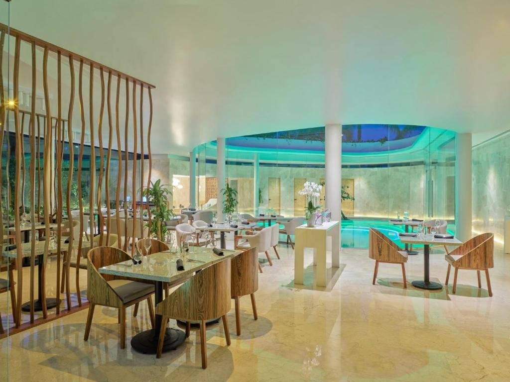 Live Aqua Cancun  resort
