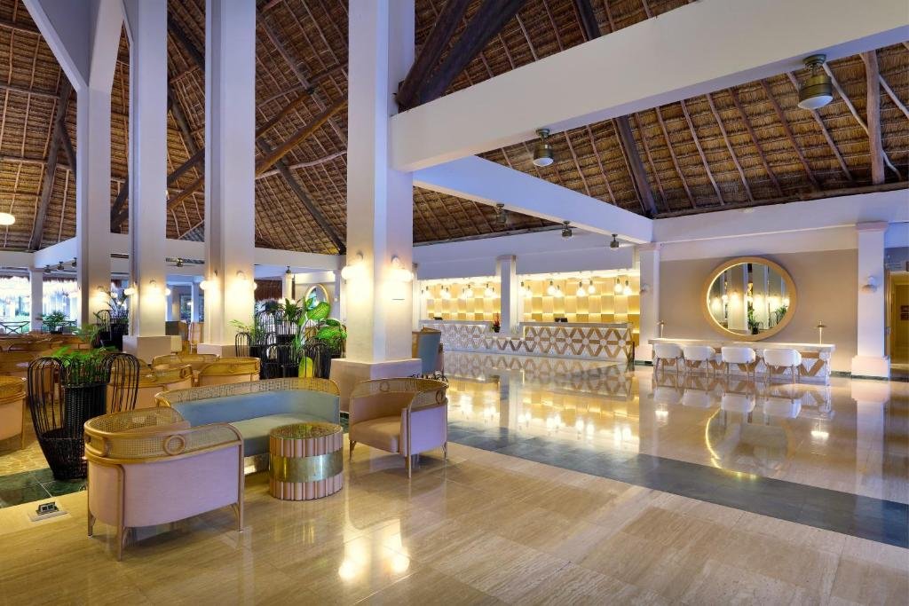 Grand Palladium Select White Sand Resort & Spa resort