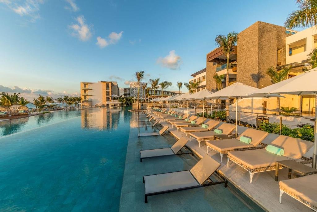 Haven Riviera Cancun Resort & Spa  resort