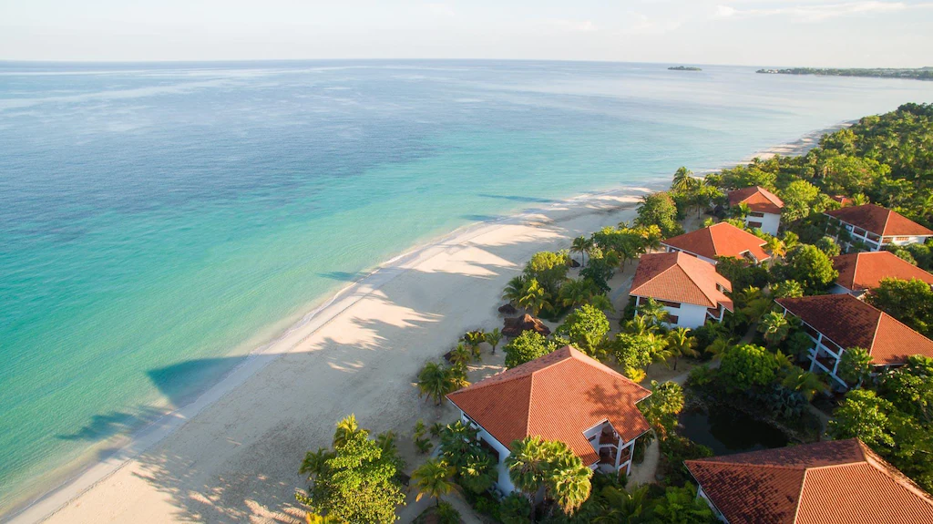 Couples Swept Away resort