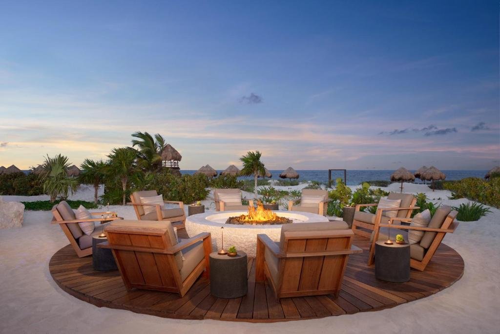 Secrets Playa Blanca Costa Mujeres  resort
