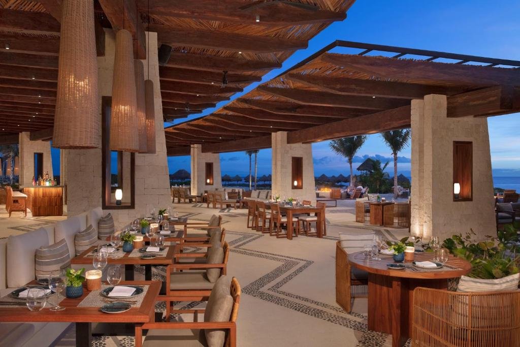 Secrets Playa Blanca Costa Mujeres  resort