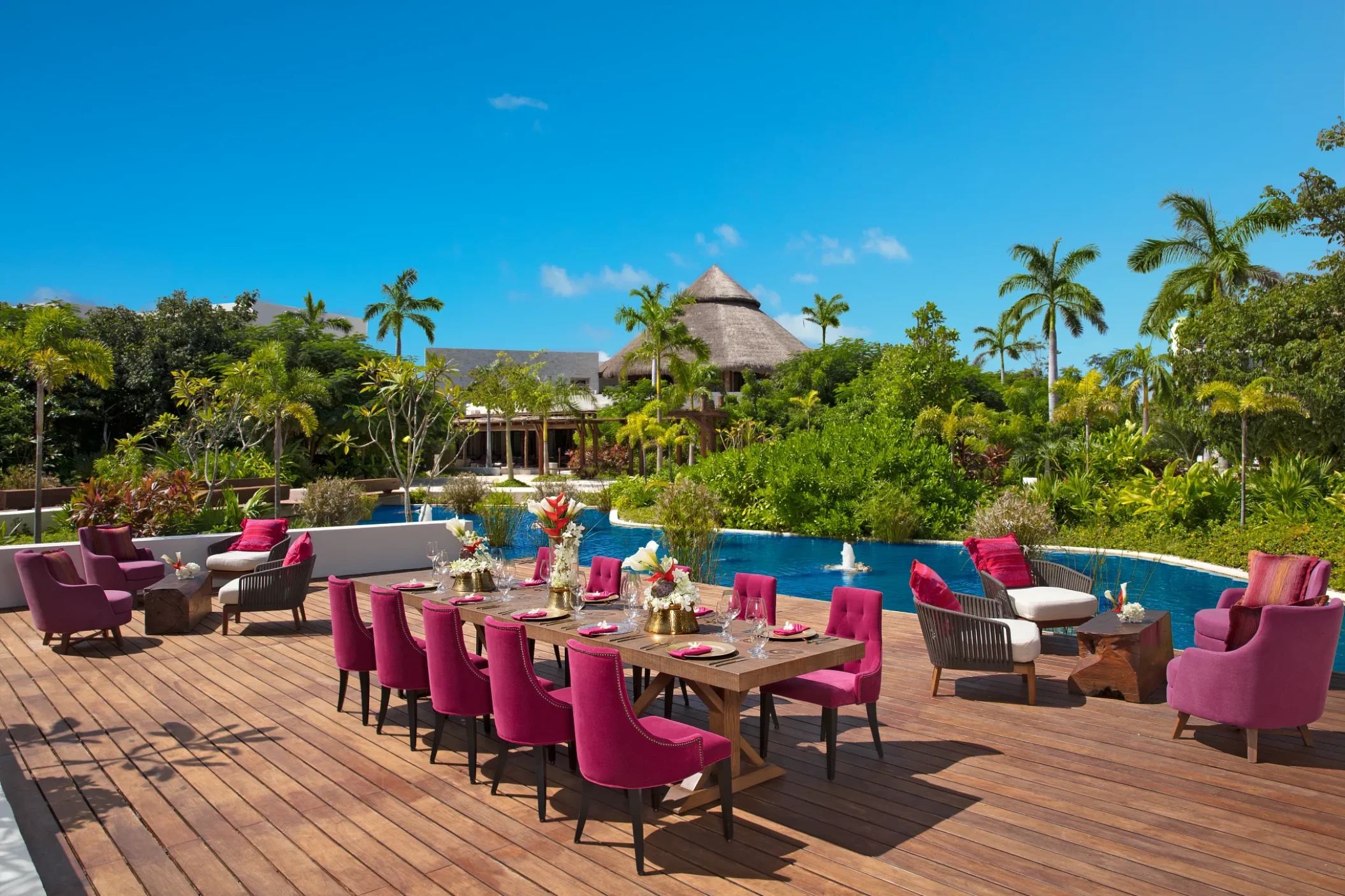 Coco Cafe Deck