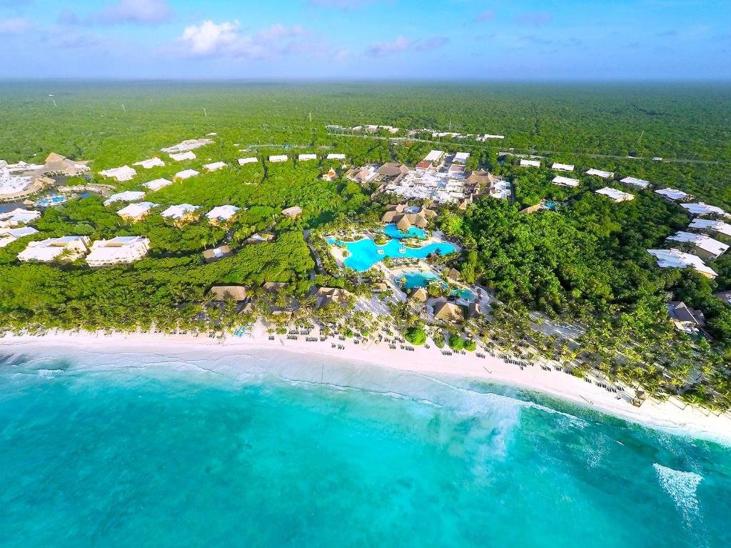 Grand Palladium Kantenah Resort & Spa resort