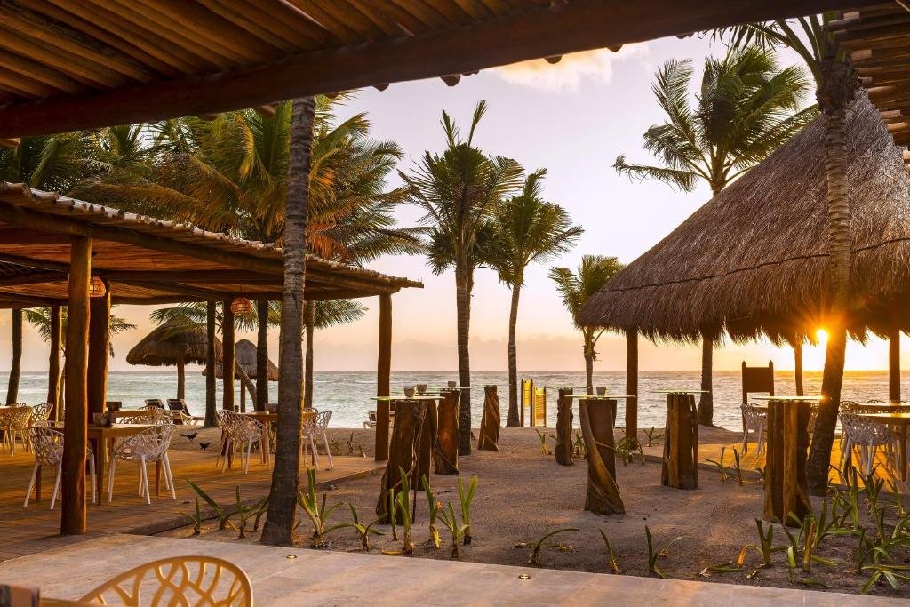Grand Palladium Kantenah Resort & Spa resort