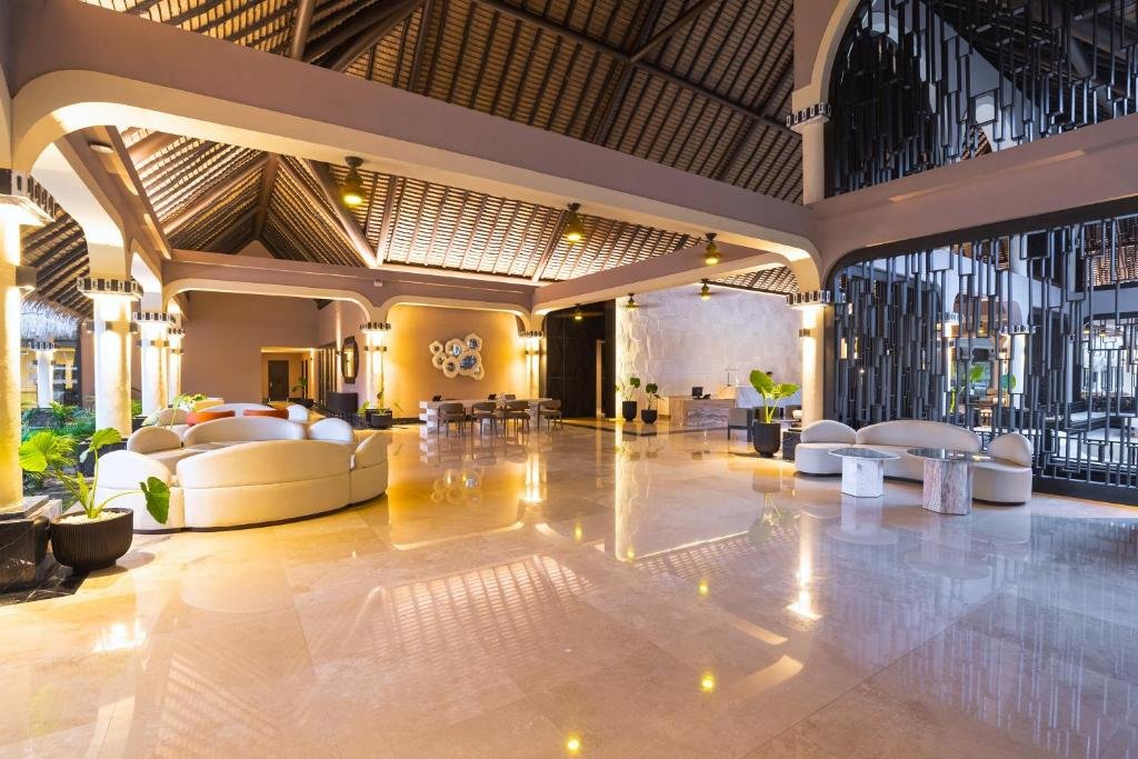 Grand Palladium Colonial Resort & Spa resort