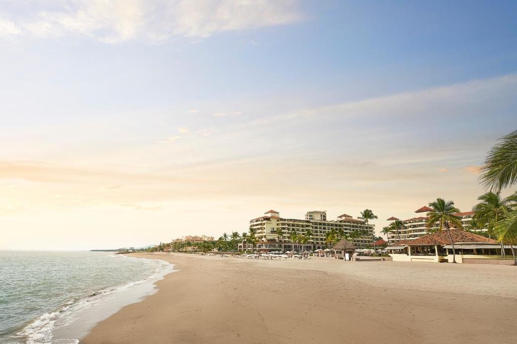 Marriott Puerto Vallarta Resort & Spa  resort