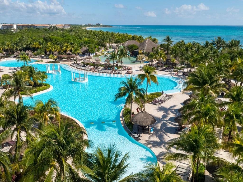 Grand Palladium Kantenah Resort & Spa resort