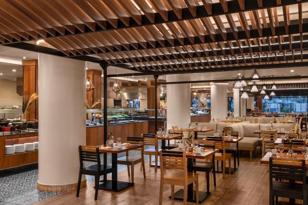 Hilton Cancun Mar Caribe All-Inclusive Resort resort