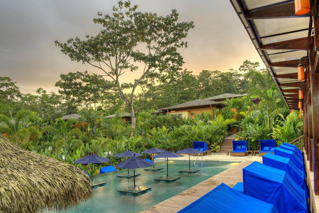 Nayara Springs resort