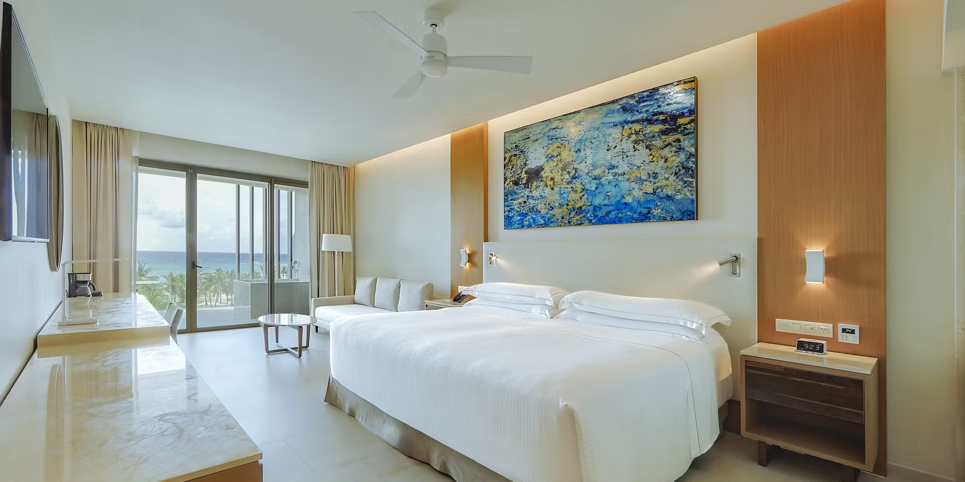 Junior Suite Ocean Front