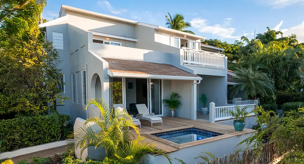 Luxury Suite with Plunge Pool