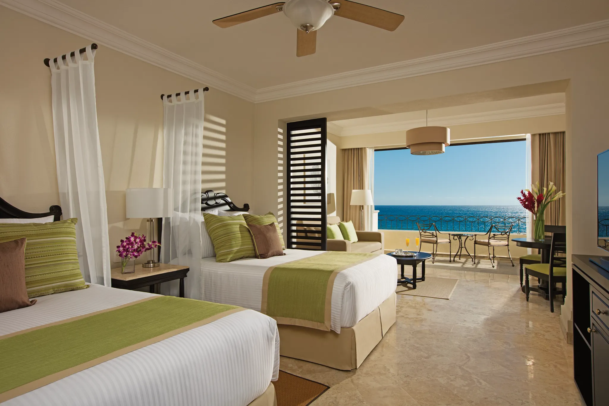 Preferred Club Junior Suite Ocean Front