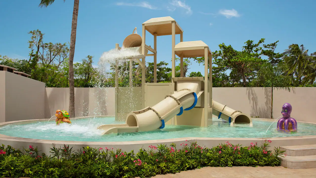 DREPA-P0016-Explorers-Club-Water-Park.16x9