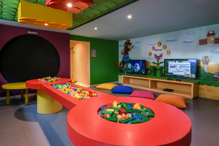 GENERATIONS_RIVIERAMAYA_KIDSCLUB__kENbyfd