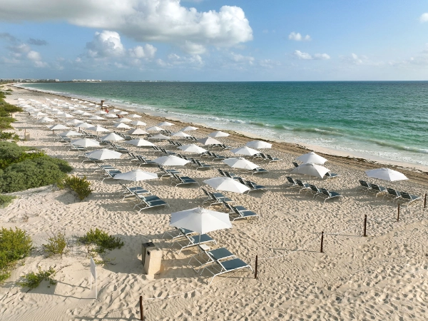 Grand-Palladium-Costa-Mujeres-Resort-Spa-202307-CUNCMR-06_Beach