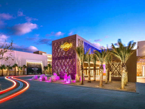 Hard-Rock-Hotel-Los-Cabos-SJDHRC-02_Entrance