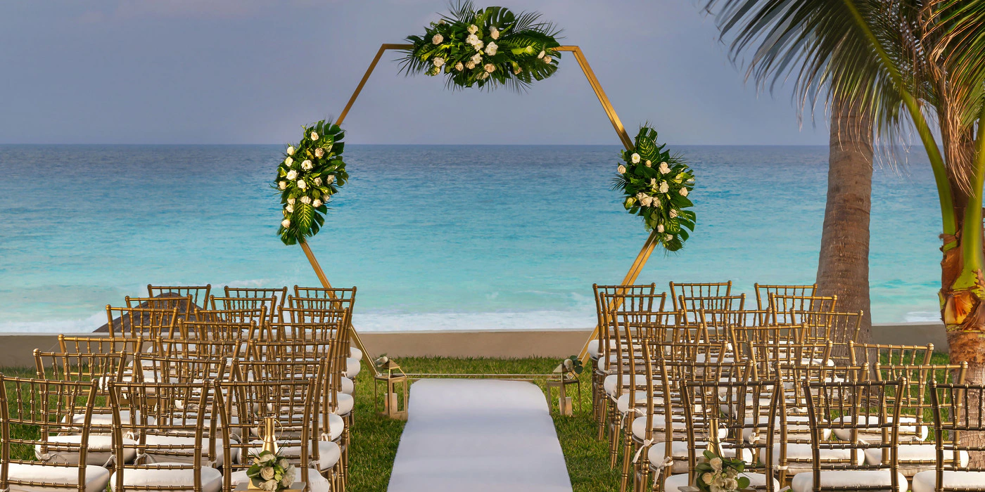 Garden Ocean Front wedding venue at Hilton Cancun Mar Caribe All-Inclusive Resort