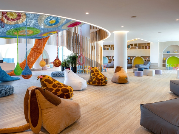Hilton-Tulum-Riviera-Maya-All-Inclusive-Resort-202307-CUNHTM-07_Kids-Club