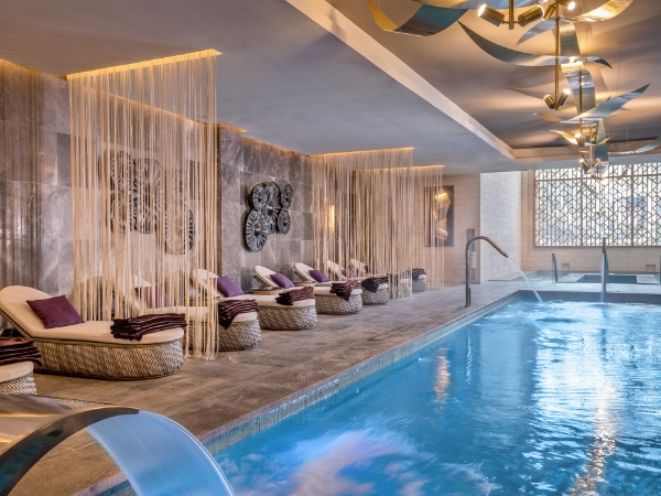 Hyatt-Zilara-Cancun-202404-CUNHZC-26_Zen-Spa-Hydrotherapy-Pool