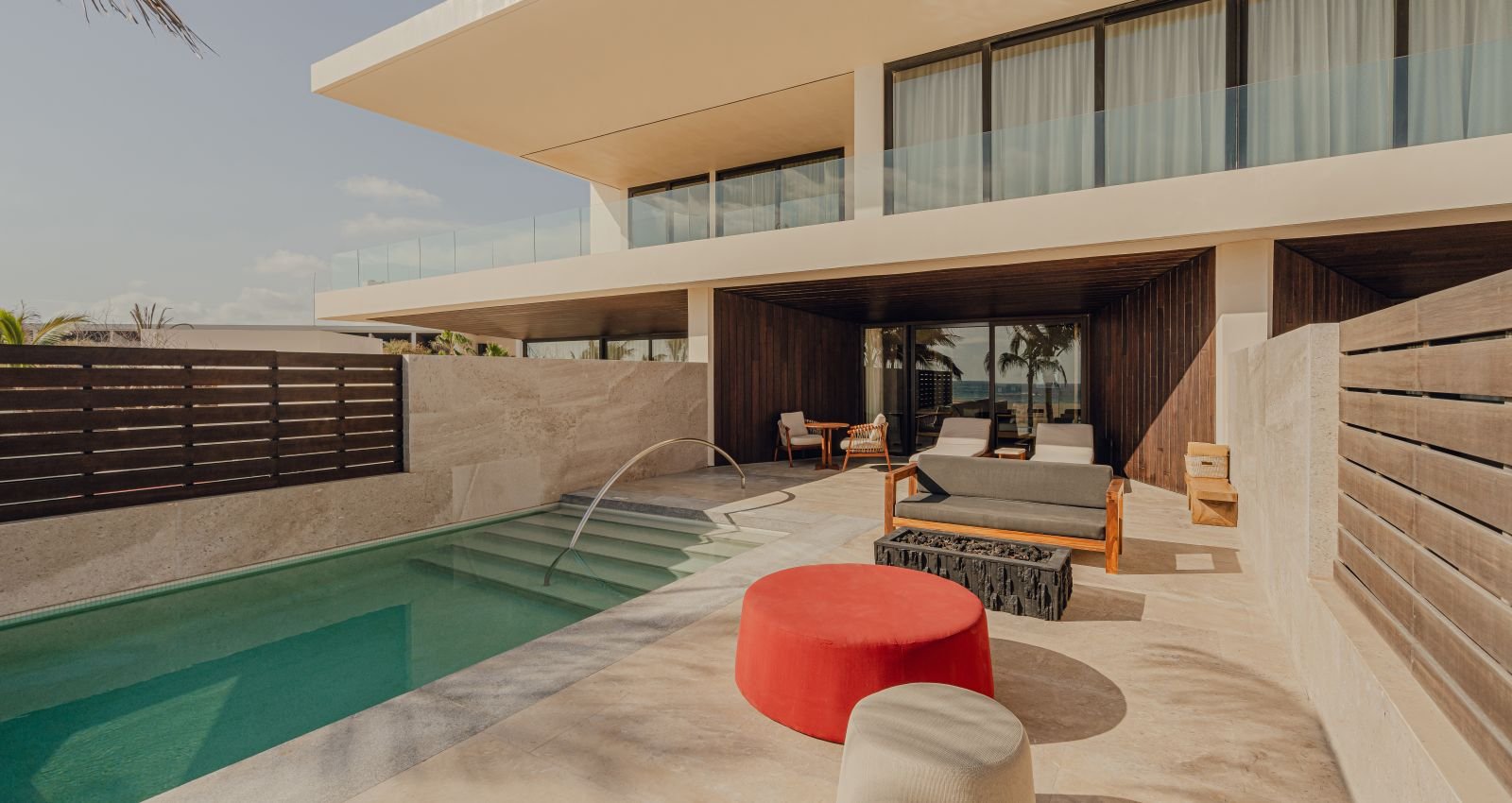 Junior Suite Oceanfront Private Pool