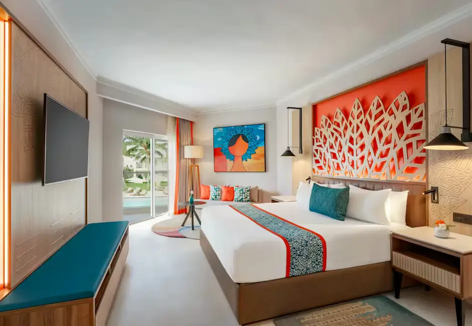 Preferred Club Partial Ocean View King or Two Queens